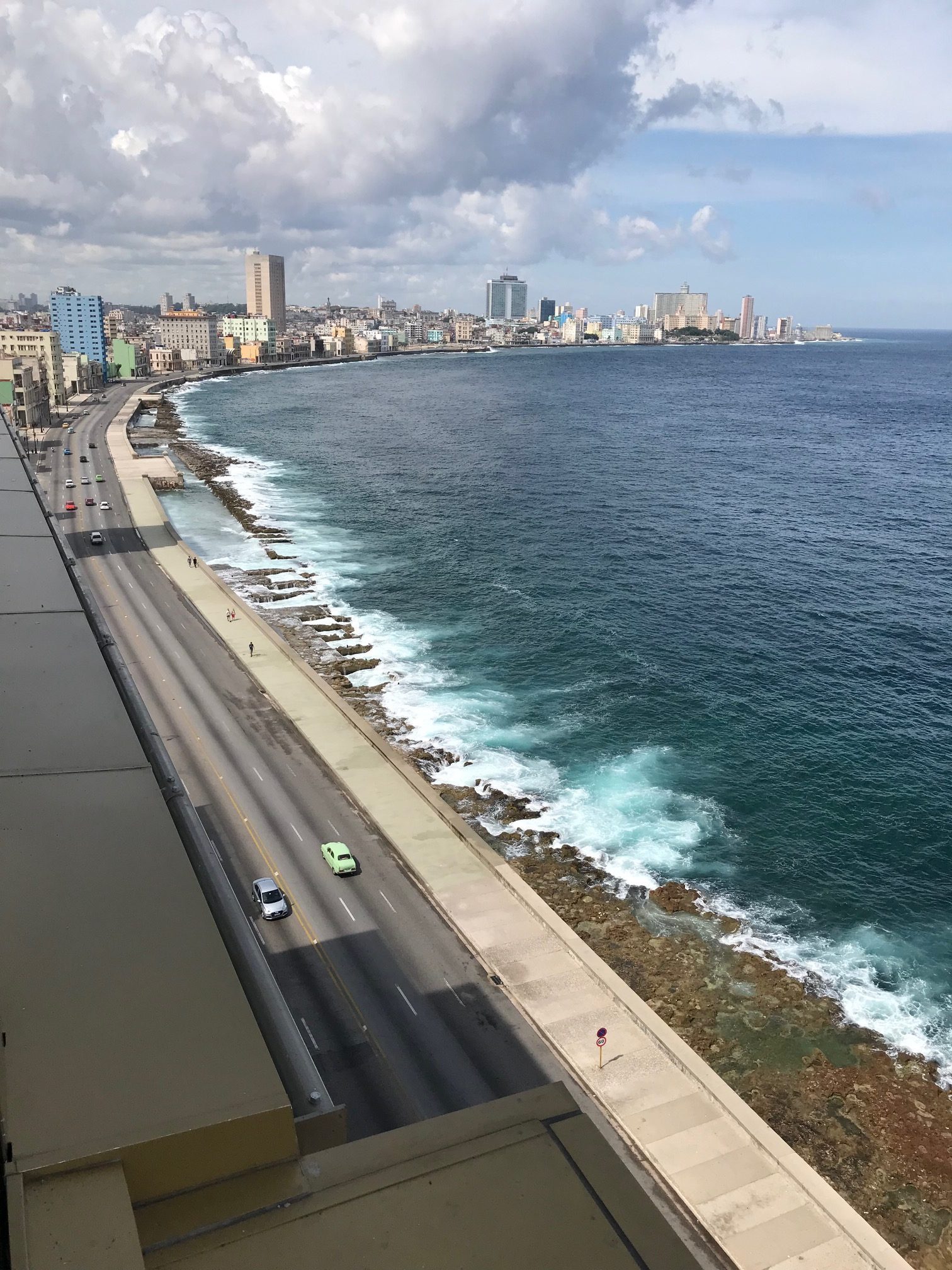 Prado Malecón — plantations en pleine terre